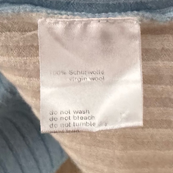 Akris Punto Virgin Wool Short Sleeve Sweater Womens US 14 Blue Cream Ribbed Crew - Picture 12 of 13